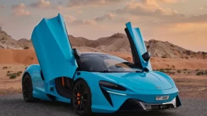McLaren Artura Car Rental in Dubai