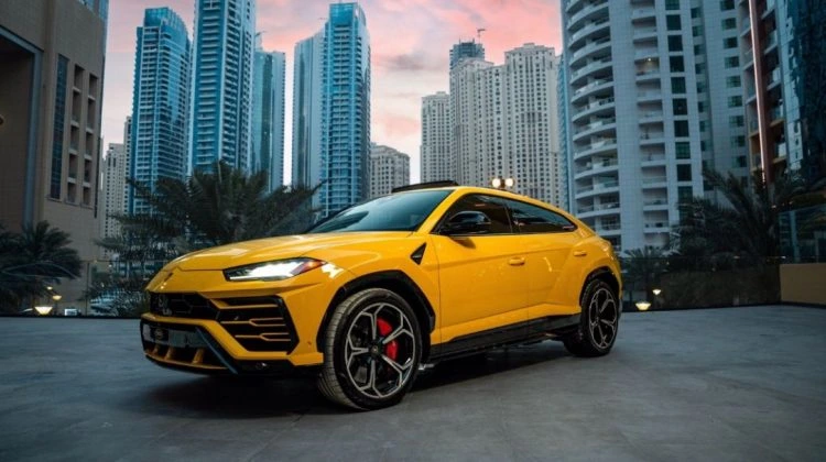 Lamborghini Urus rental dubai